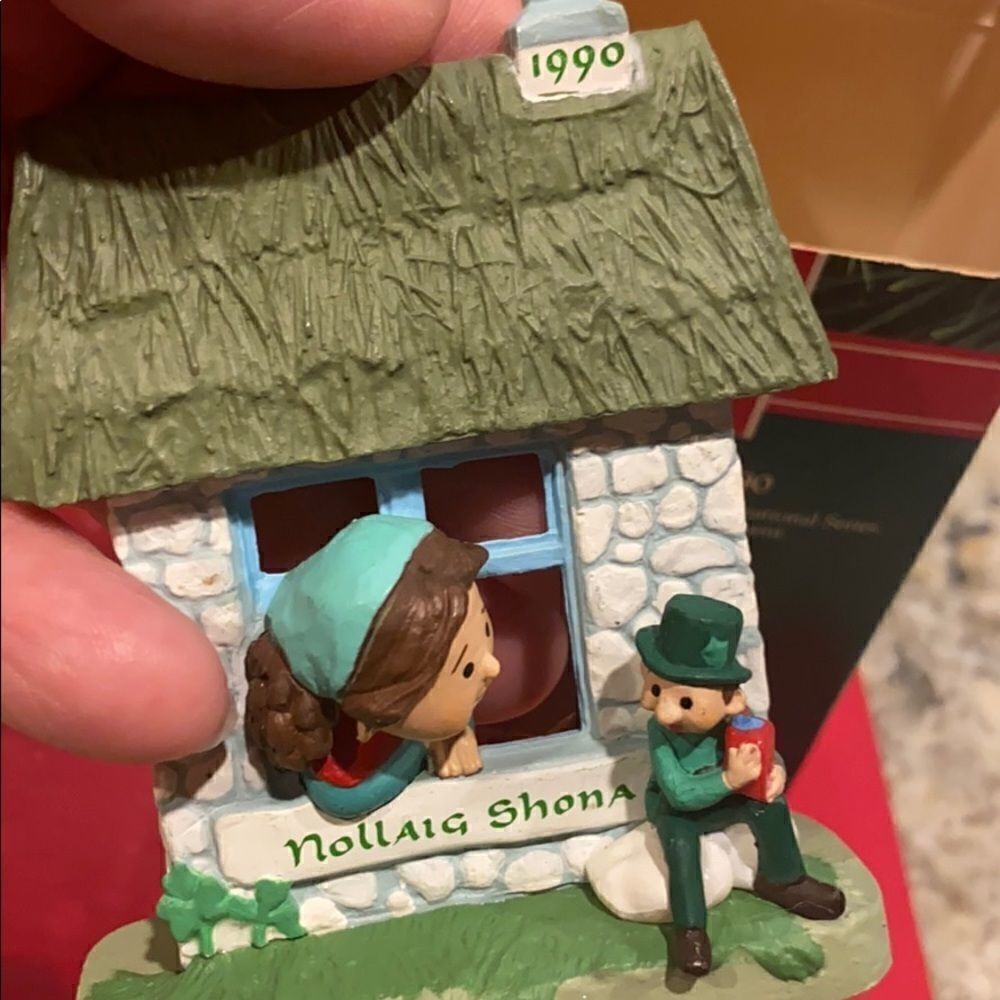 Hallmark #6 1990 Windows of the World IRISH